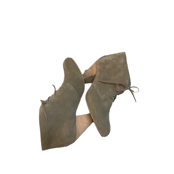 -ALDO Tan Suede Lace Up/Tie Up Almond Toe Block Heel Bootie-Size 7 - Picture 7 of 15